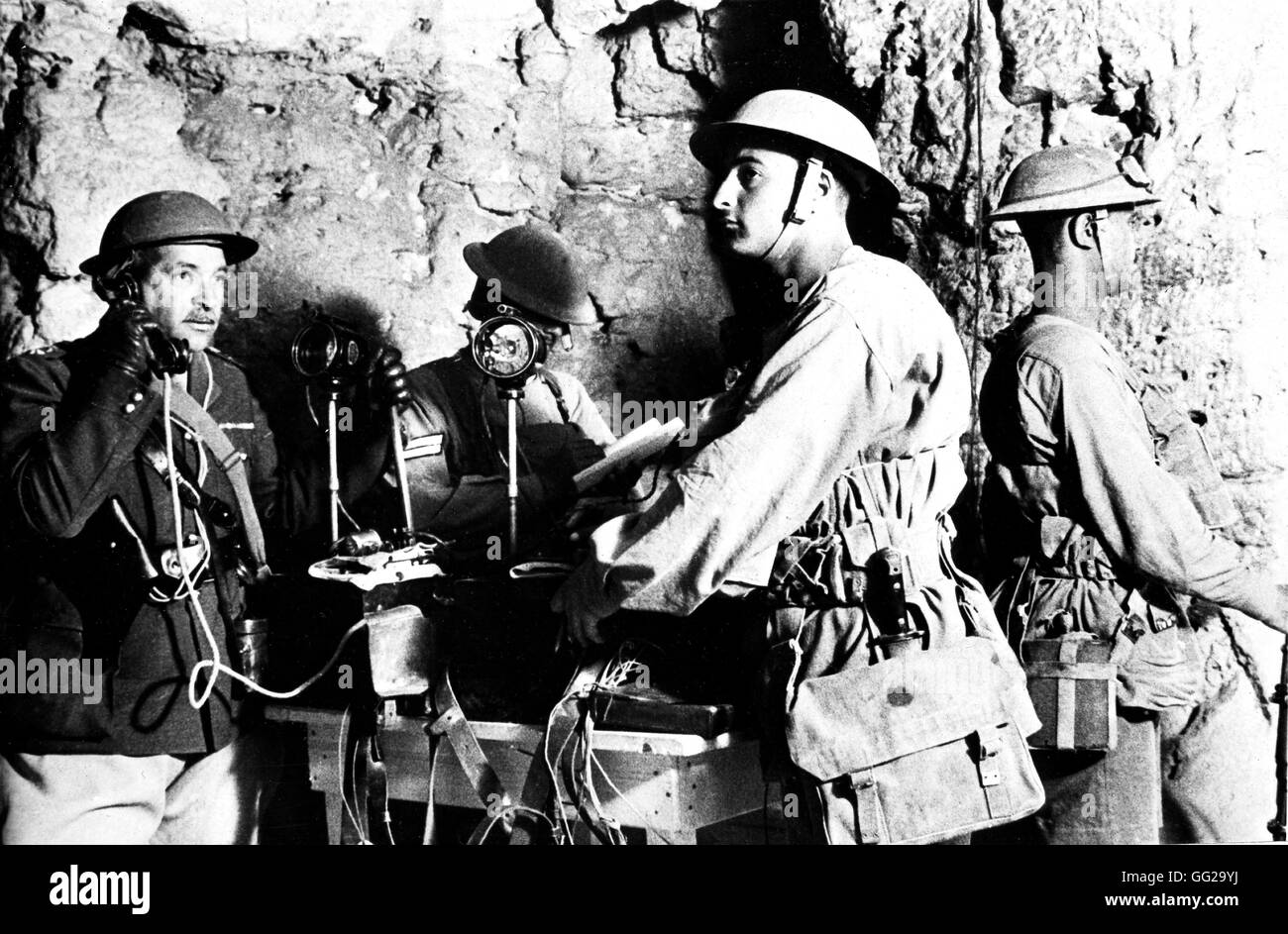 L'armée britannique en Égypte. Les agents de transmission qui ont établi leur camp dans le désert Egypte 1939 - La Deuxième Guerre mondiale, Paris. Bibliothèque nationale Banque D'Images