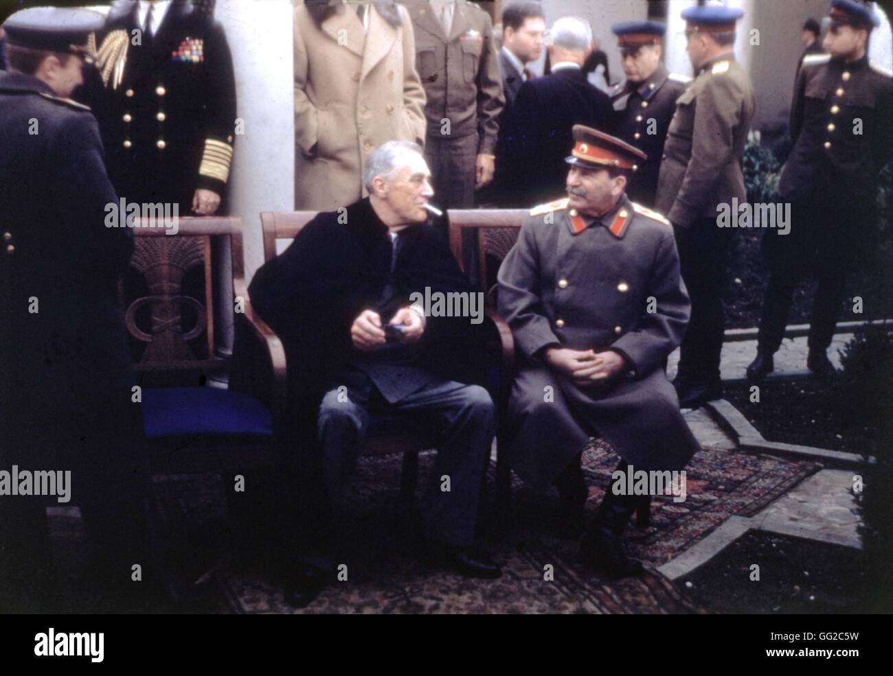 Conférence de Yalta (Crimée). Roosevelt et Staline Février 1945 URSS - La Seconde Guerre mondiale Photo de l'Armée américaine Banque D'Images