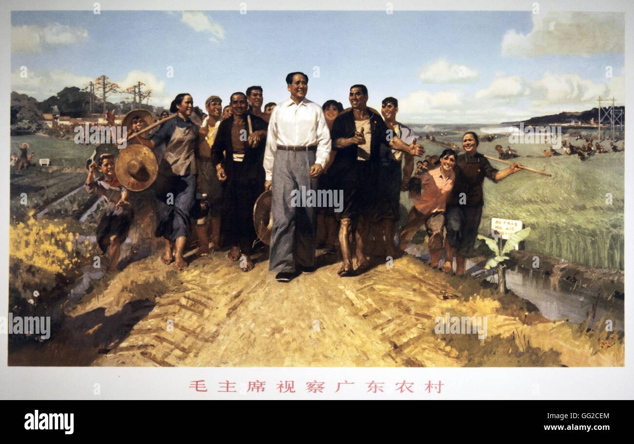 Mao Zedong avec les agriculteurs de Kouangtong, moment de la fondation de la Chine populaire des communes du 20e siècle Banque D'Images