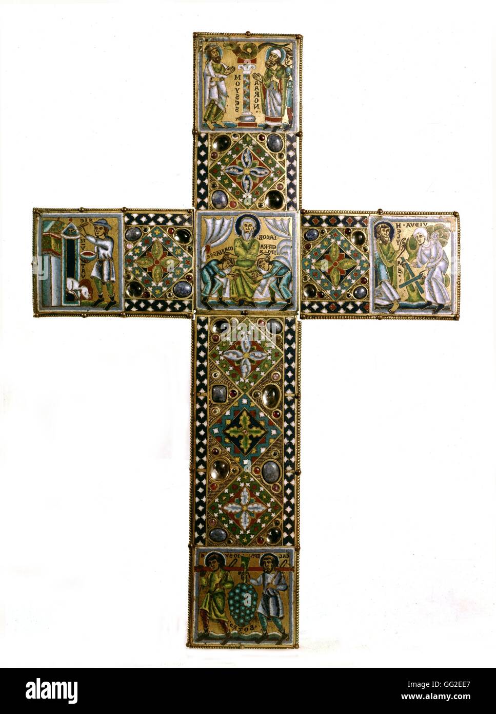 Croix en émail de Limoges : Noé, Jacob, Moïse, Aaron anonyme du 12e siècle, Londres, British museum Banque D'Images