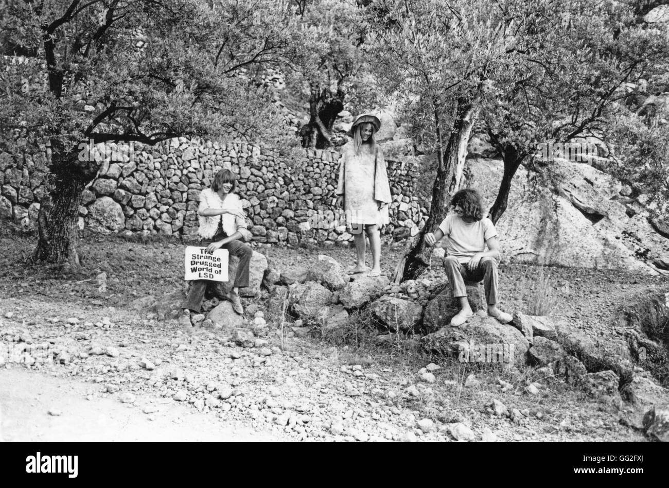 Banana Moon, groupe de rock psychédélique. Daevid Allen, Gilli Smyth, Marc Blanc, Patrick Fontaine Deià (Deya), îles Baléares, 1968 Banque D'Images