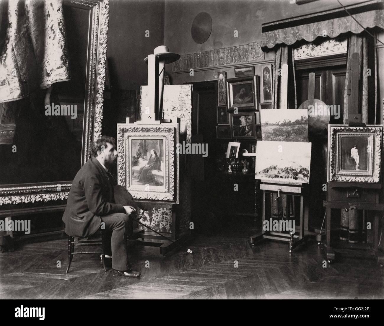 Peintre français Tony Robert-Fleury dans son studio de Paris, vers 1885. Photographie par Edmond Bénard. L'albumine. Banque D'Images