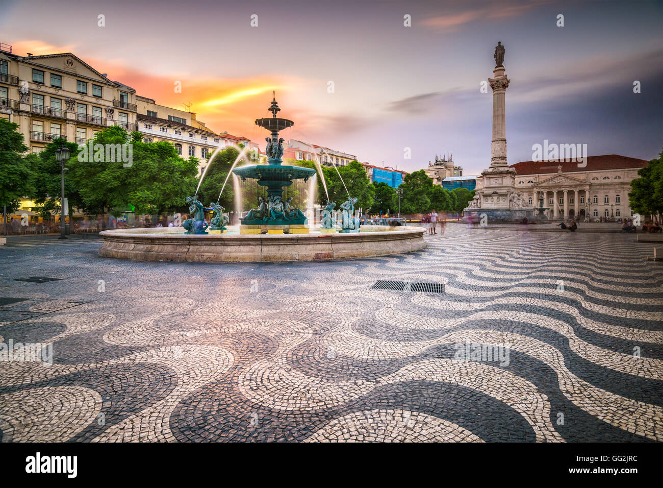 Lisbonne, Portugal cityscape at place Rossio. Banque D'Images