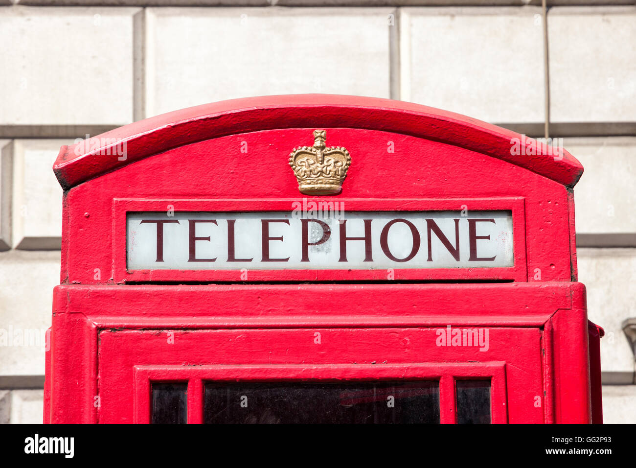 Boîte de téléphone rouge traditionnel à Londres Banque D'Images