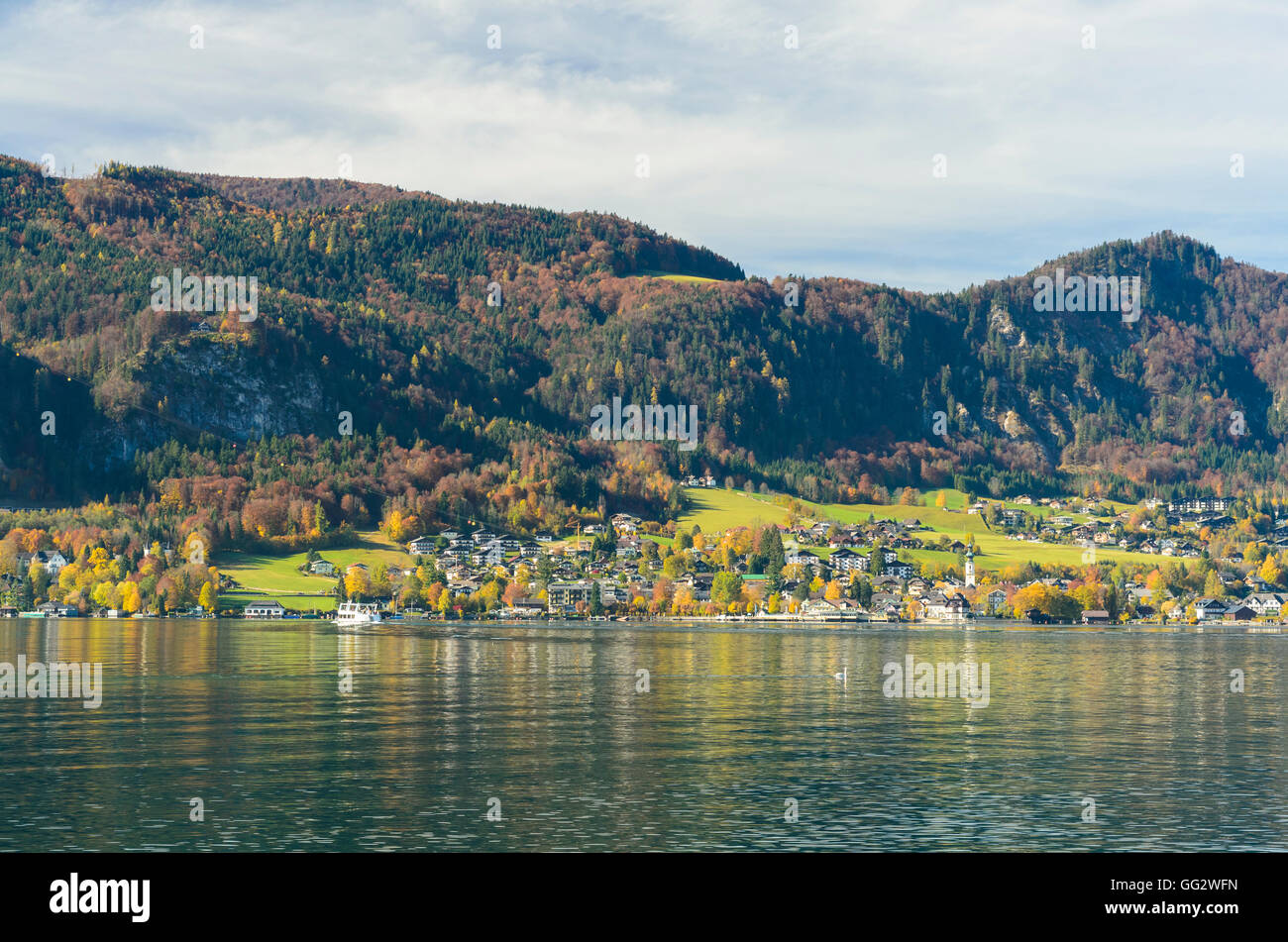 Sankt Gilgen : le lac Wolfgangsee, vue à St Gilgen, Autriche, Salzbourg, Salzbourg Banque D'Images