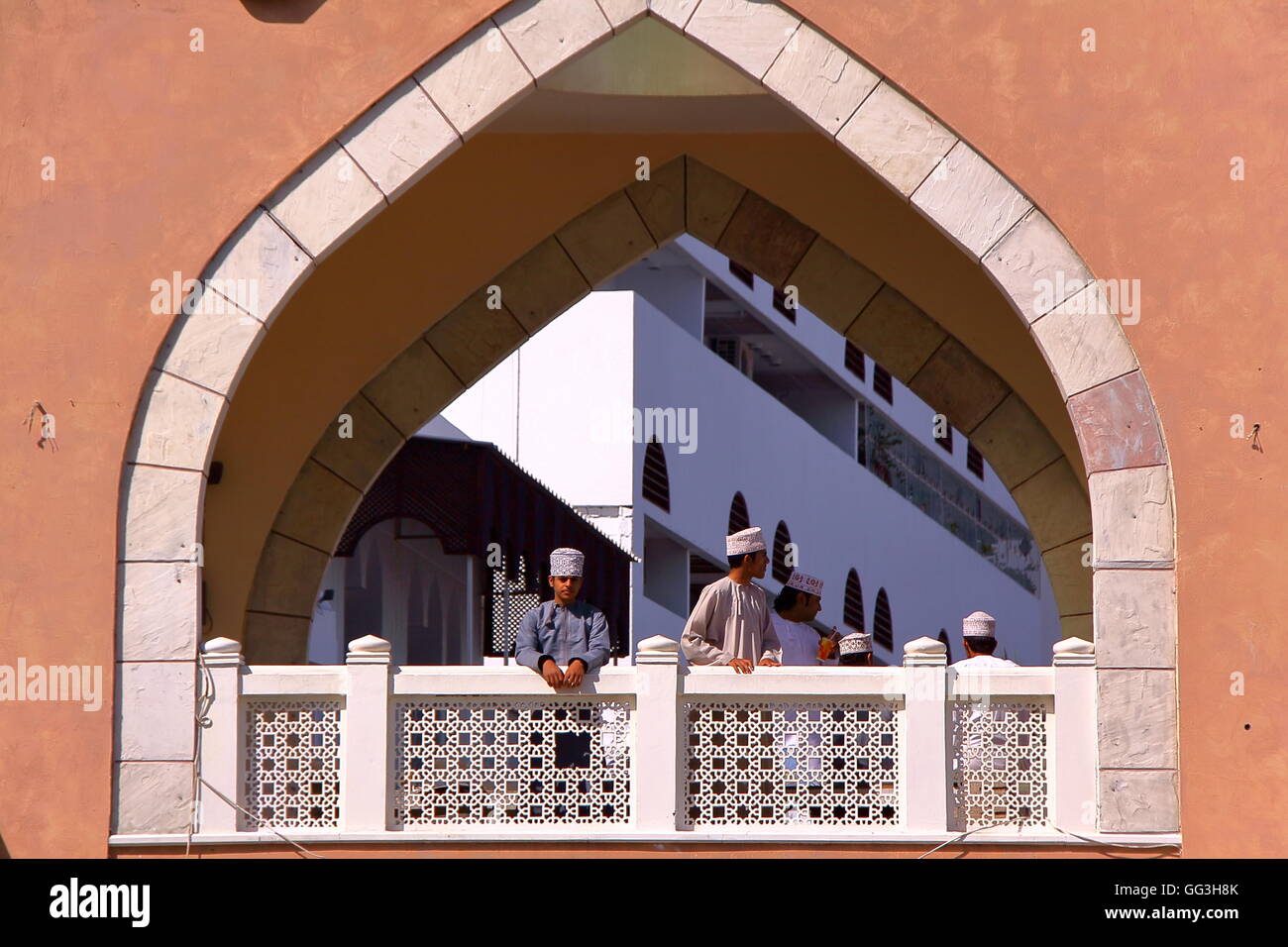 Arcade à l'entrée du Souk de Muttrah, Muscat, Oman Banque D'Images