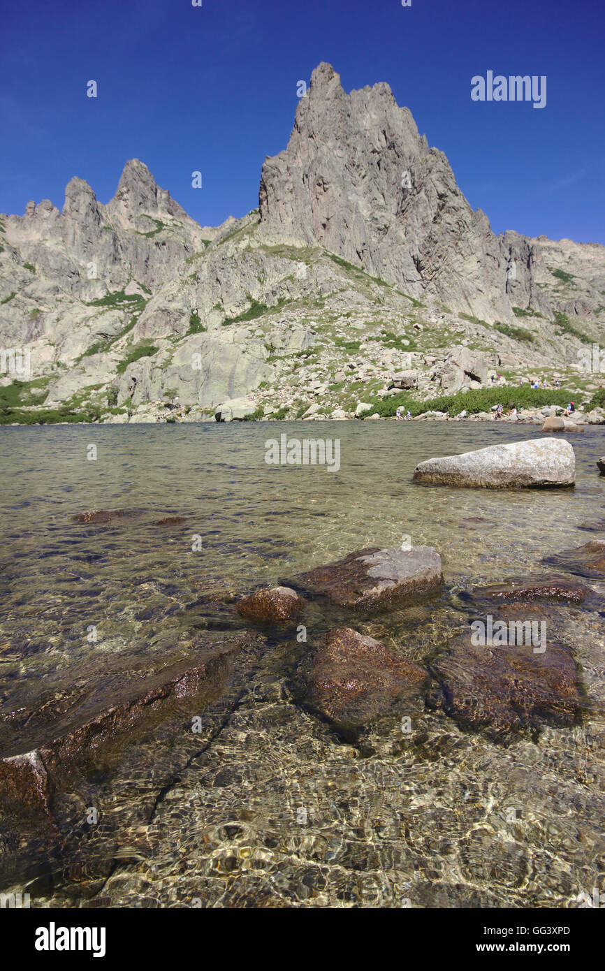 Lac de Melo (lac de Melo) et Lombarduccio, haute vallée de la Restonica au Cœur de la Corse, France Banque D'Images