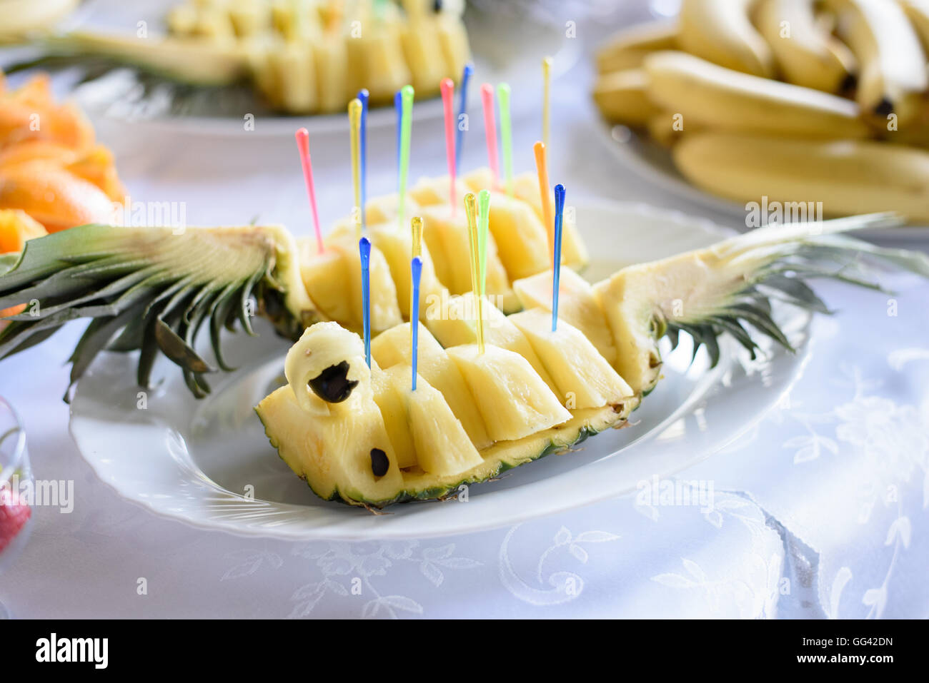 Belle et savoureuse à l'ananas sur réception de mariage Banque D'Images