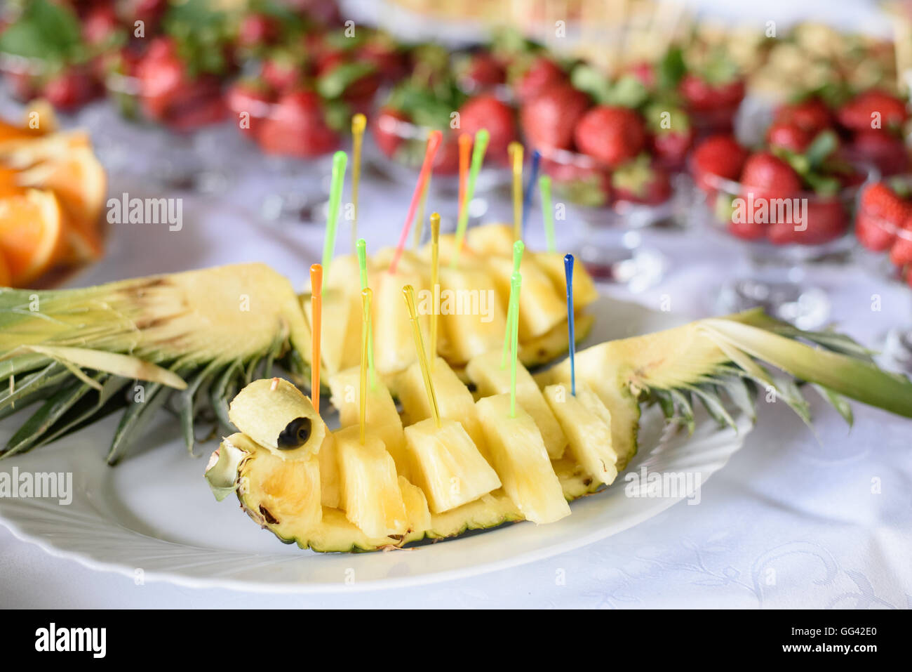 Belle et savoureuse à l'ananas sur réception de mariage Banque D'Images