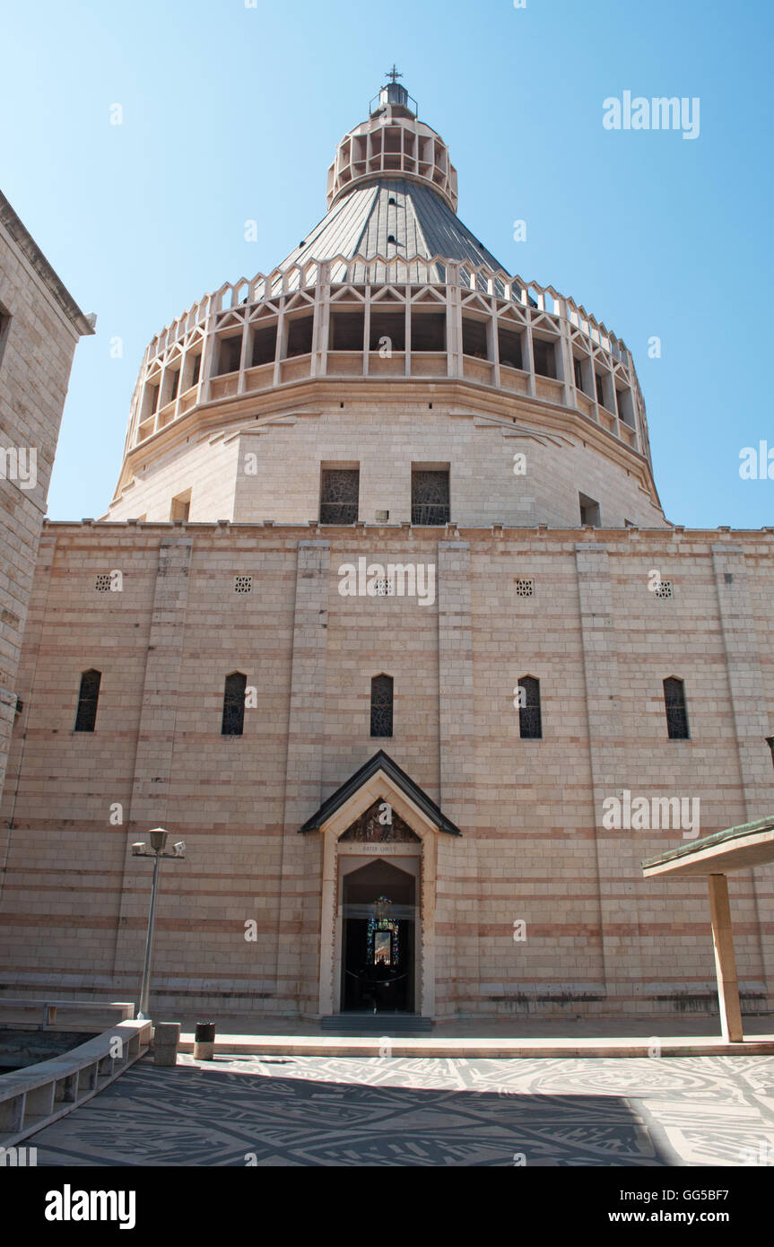 Nazareth : Détails de la basilique de l'Annonciation, l'église au-dessus de l'endroit où l'on croit que l'ange Gabriel a annoncé à Marie la naissance de Jésus Banque D'Images