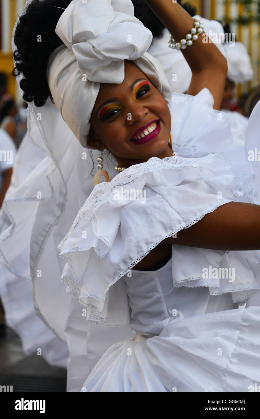 La Colombie, Cartagena, Centro, danseurs de rue Banque D'Images