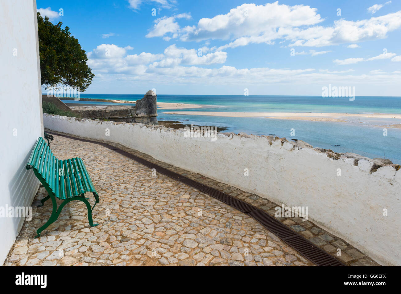 Cacelha Vela et plage, Algarve, Portugal, Europe Banque D'Images