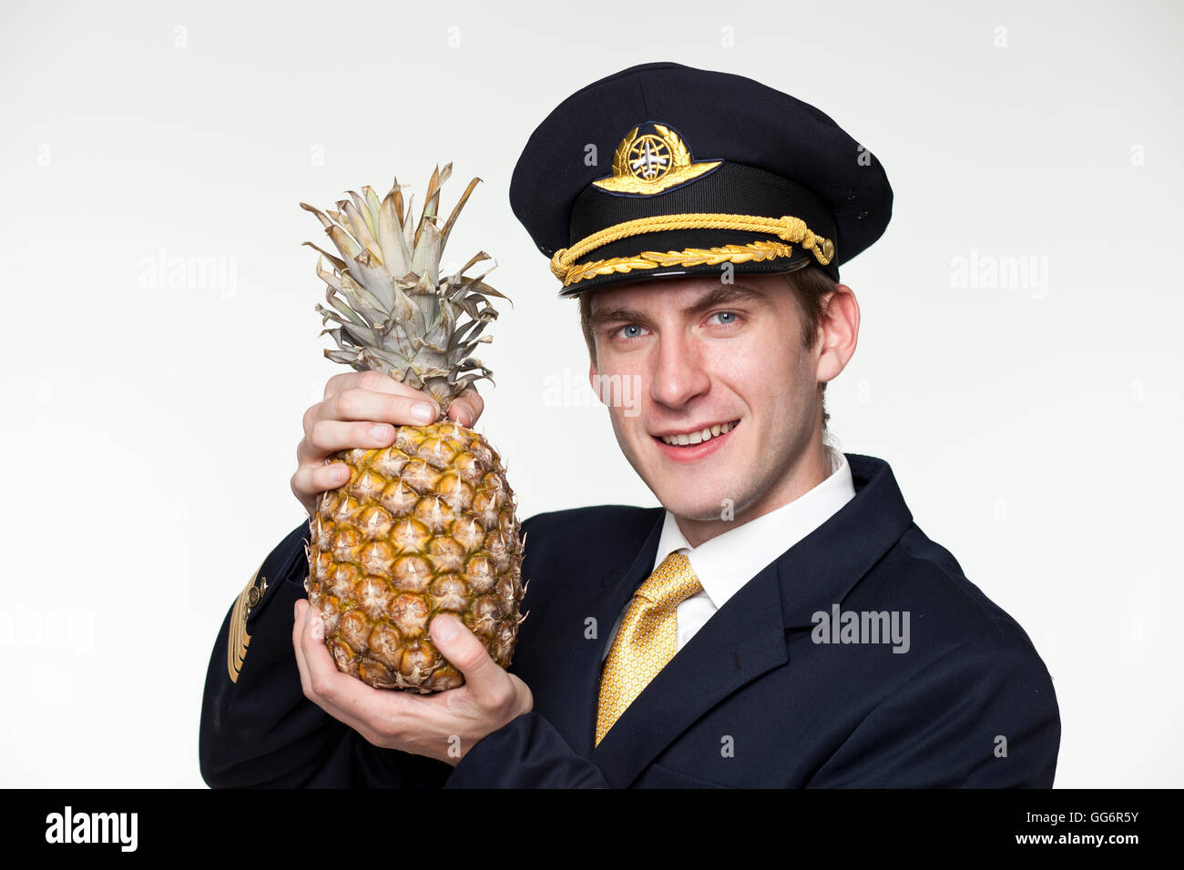 Portrait d'un jeune homme sous la forme d'un passager d'un avion Banque D'Images