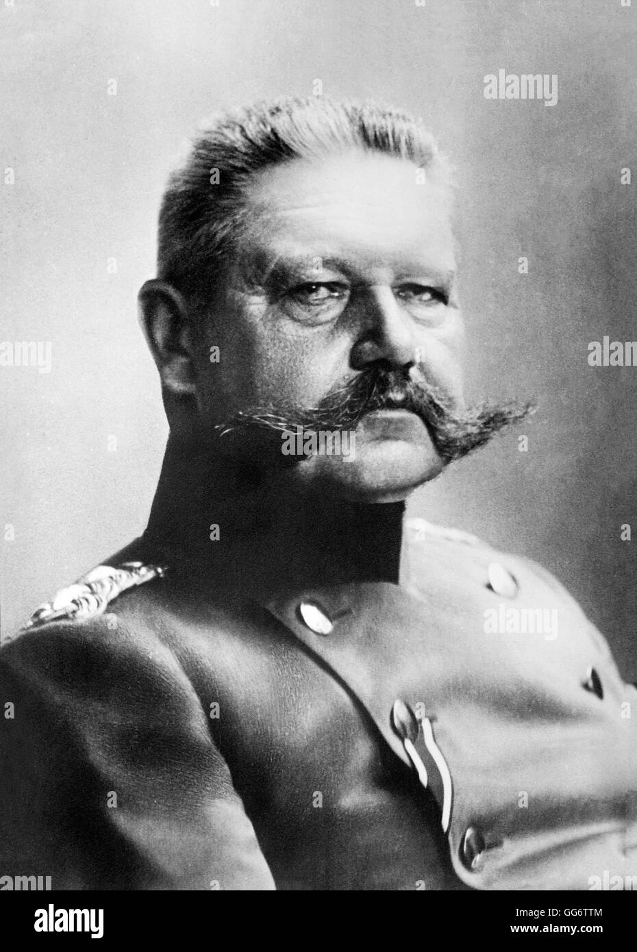 Paul von Hindenburg. Portrait de Generalfeldmarschall Paul von Hindenburg (1847-1934), chef de l'état-major de l'armée allemande de la PREMIÈRE GUERRE MONDIALE, à partir de août 1916. Photo de Bain News Service, c.1914. Banque D'Images