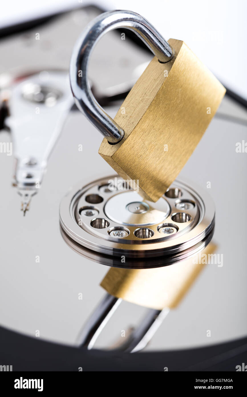 Disque dur de l'ordinateur et lock, Close up. Banque D'Images