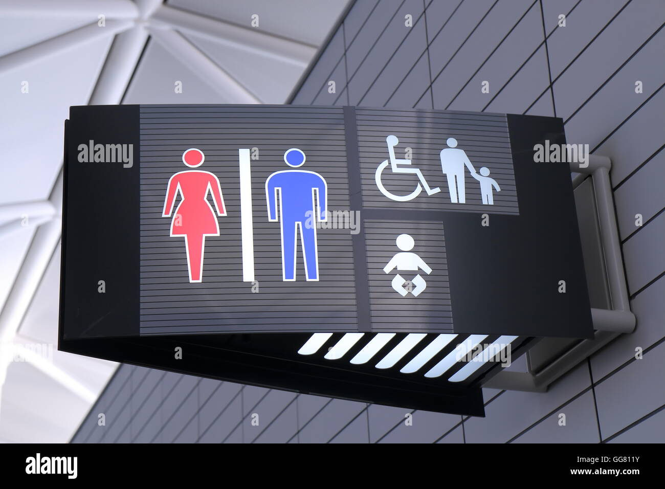 Toilettes femme Banque de photographies et d’images à haute résolution