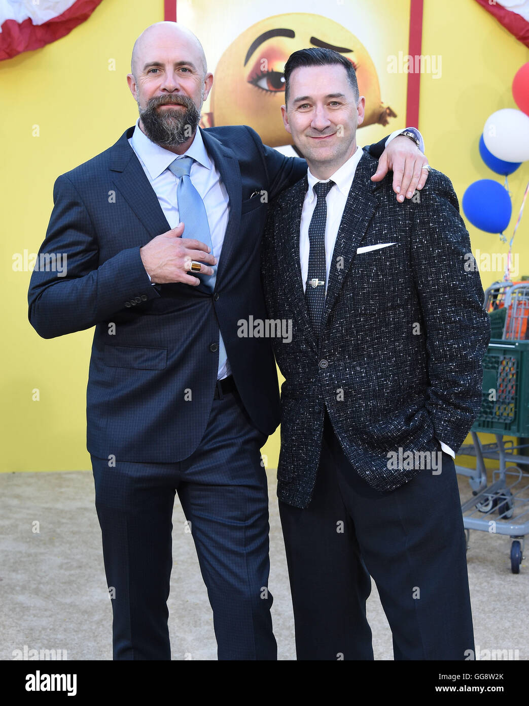 Los Angeles, Californie, USA. 9 Août, 2016. Conrad Vernon & Greg Tiernan arrive pour la première du film 'Sausage Party' au Village Théâtre. Credit : Lisa O'Connor/ZUMA/Alamy Fil Live News Banque D'Images