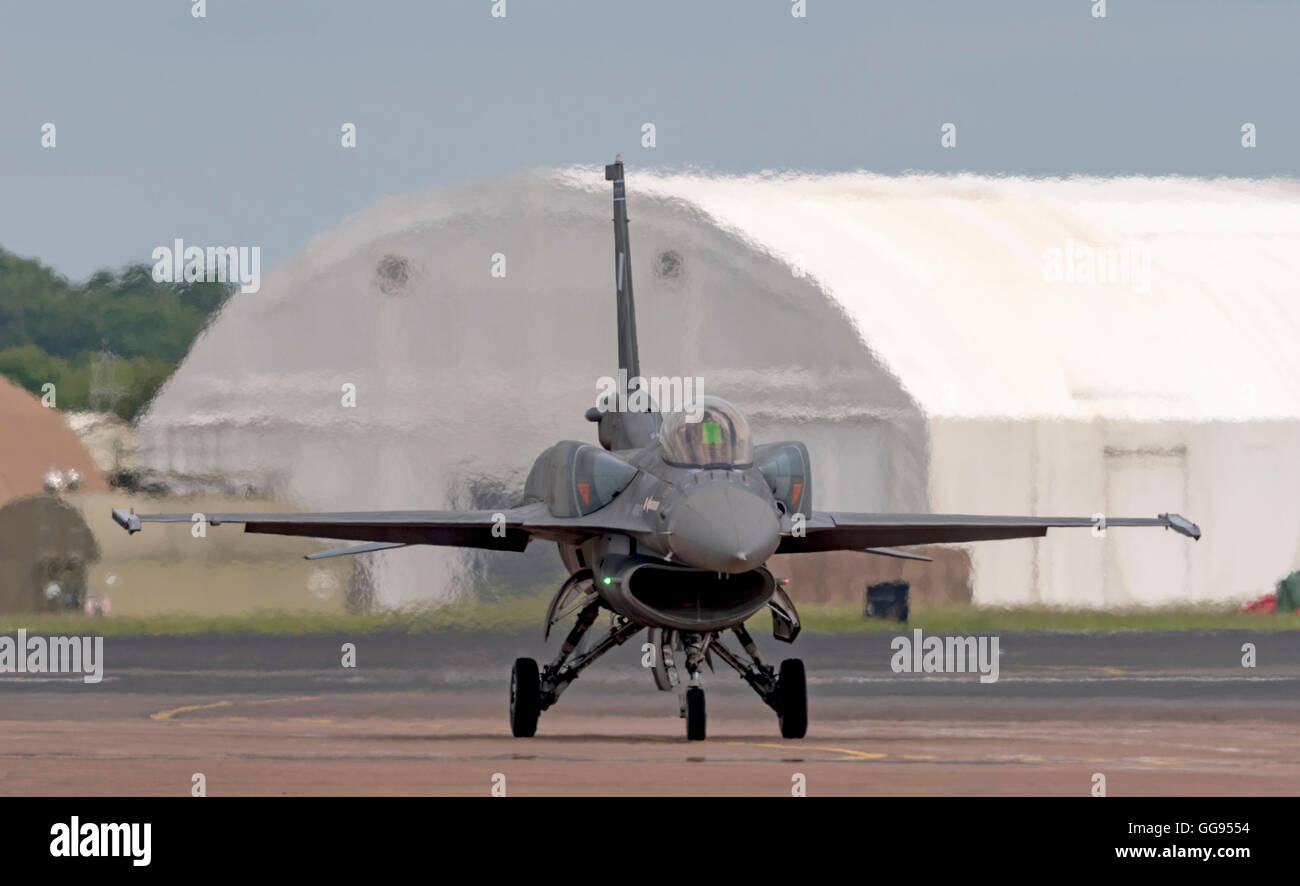 F-16C Fighting Falcon de l'Armée de l'air Hellanic au Royal International Air Tattoo 2016 Banque D'Images