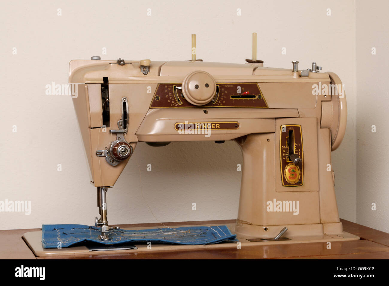 1960 Singer Sewing Machine Banque D'Images