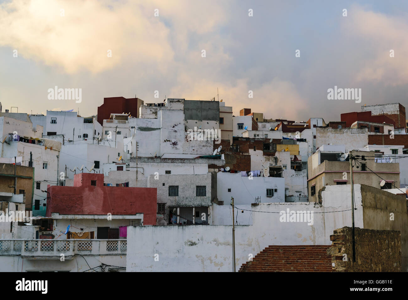 Vieux et petites maisons, Tétouan, Maroc Banque D'Images