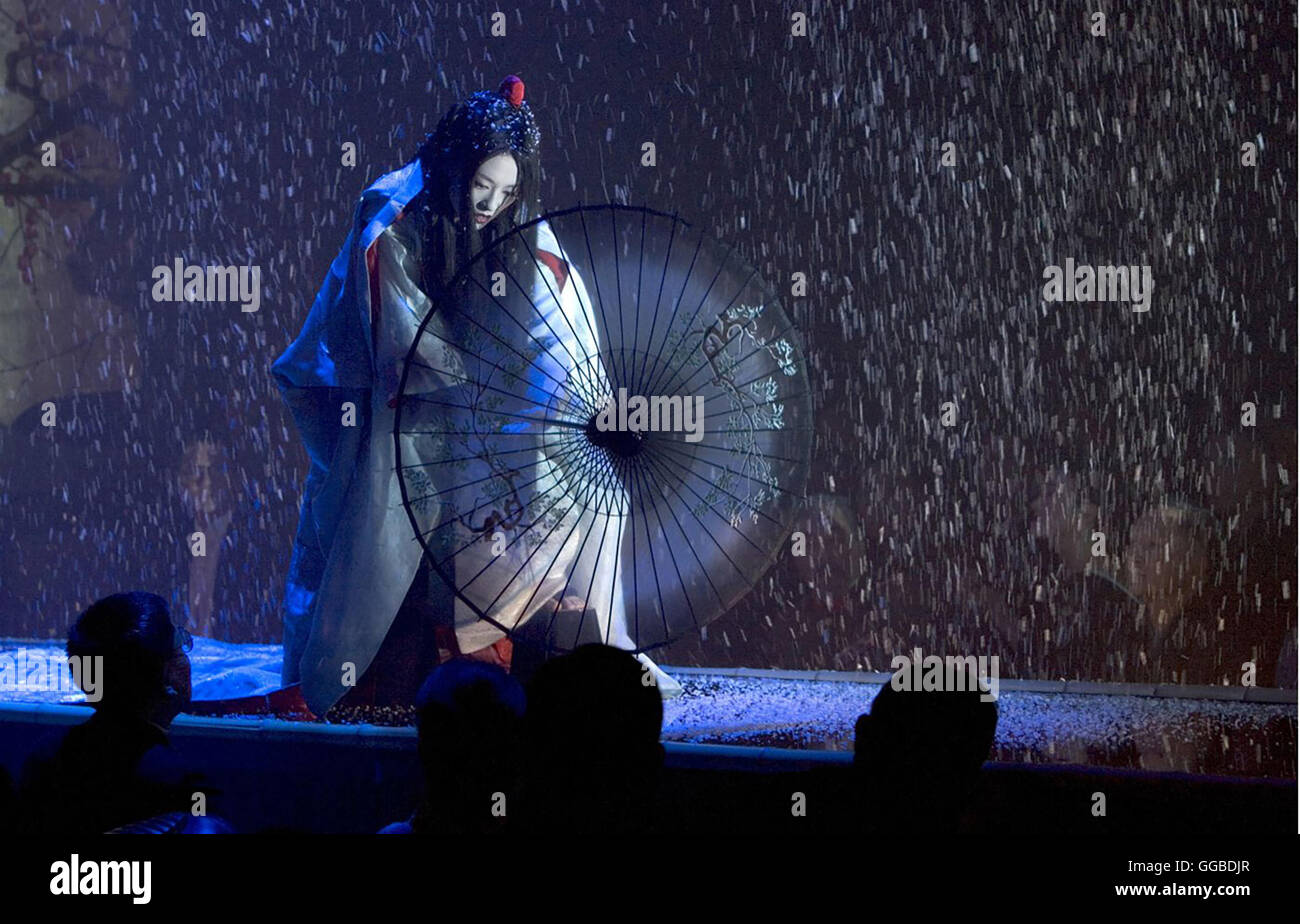 DIE GEISHA Memoirs of a Geisha USA 2005 Rob Marshall Ziyi Zhang Regie : Rob Marshall aka. Mémoires d'une geisha Banque D'Images