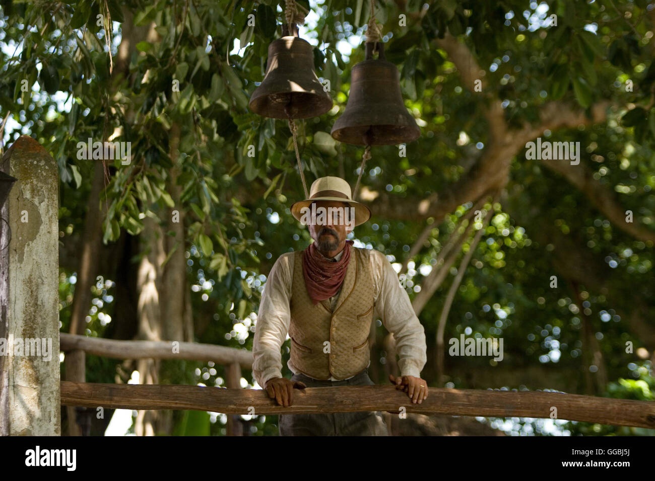 Juvenal Urbino (BENJAMIN BRATT) Régie : Mike Newell aka. L'amour au temps du choléra Banque D'Images