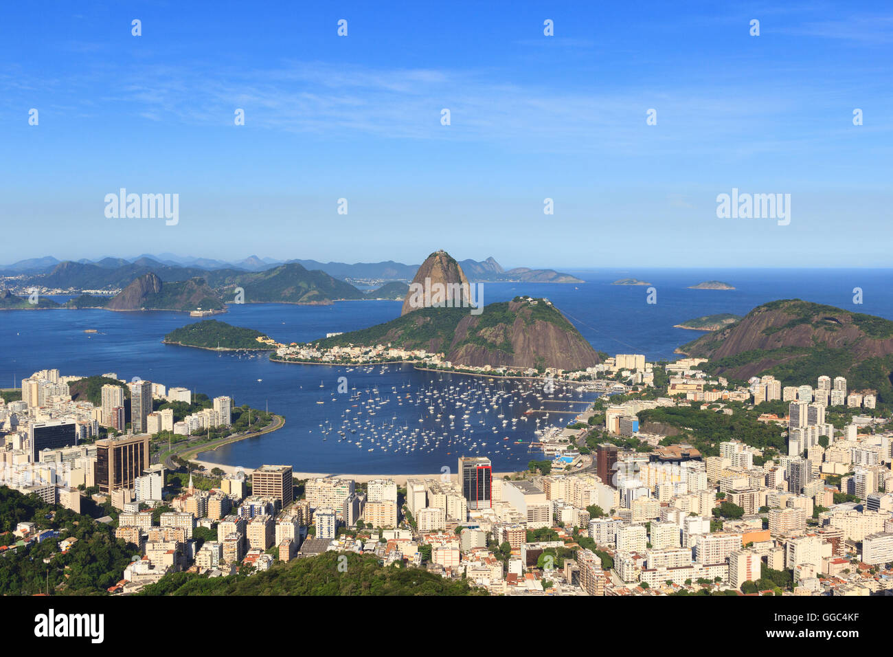 Sugarloaf Mountain, de la baie de Guanabara, Botafogo, Rio de Janeiro, Brésil Banque D'Images