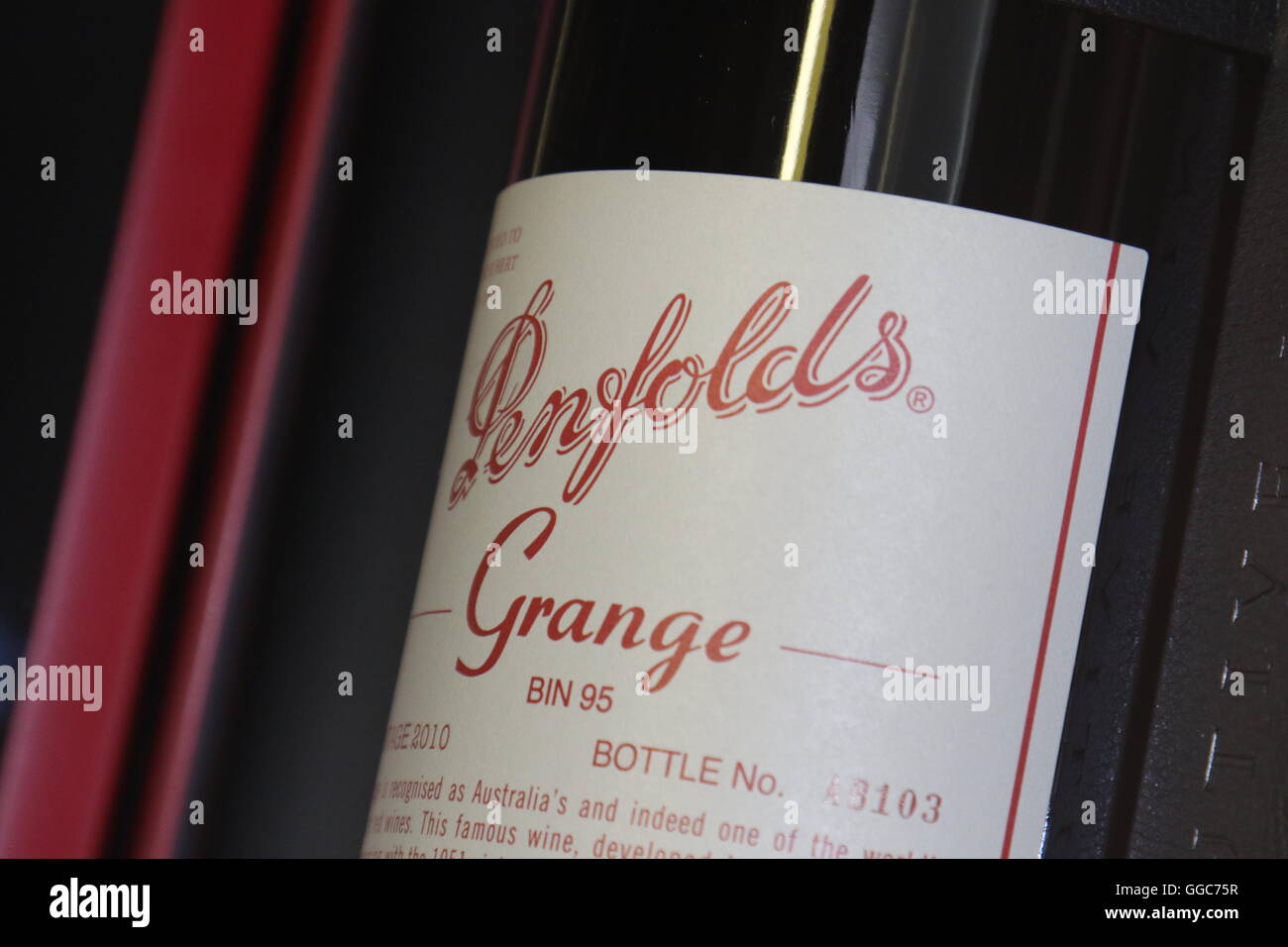 Bouteille de vin avec une étiquette de vin Penfolds, Barossa Valley, Australie Banque D'Images