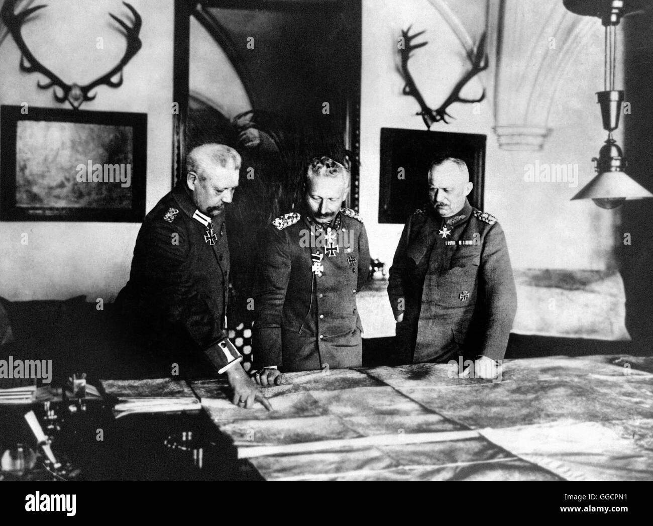 Generalfeldmarschall Paul von Hindenburg, Kaiser Wilhelm II, et le général Erich Ludendorff. Photo c.1917 Banque D'Images