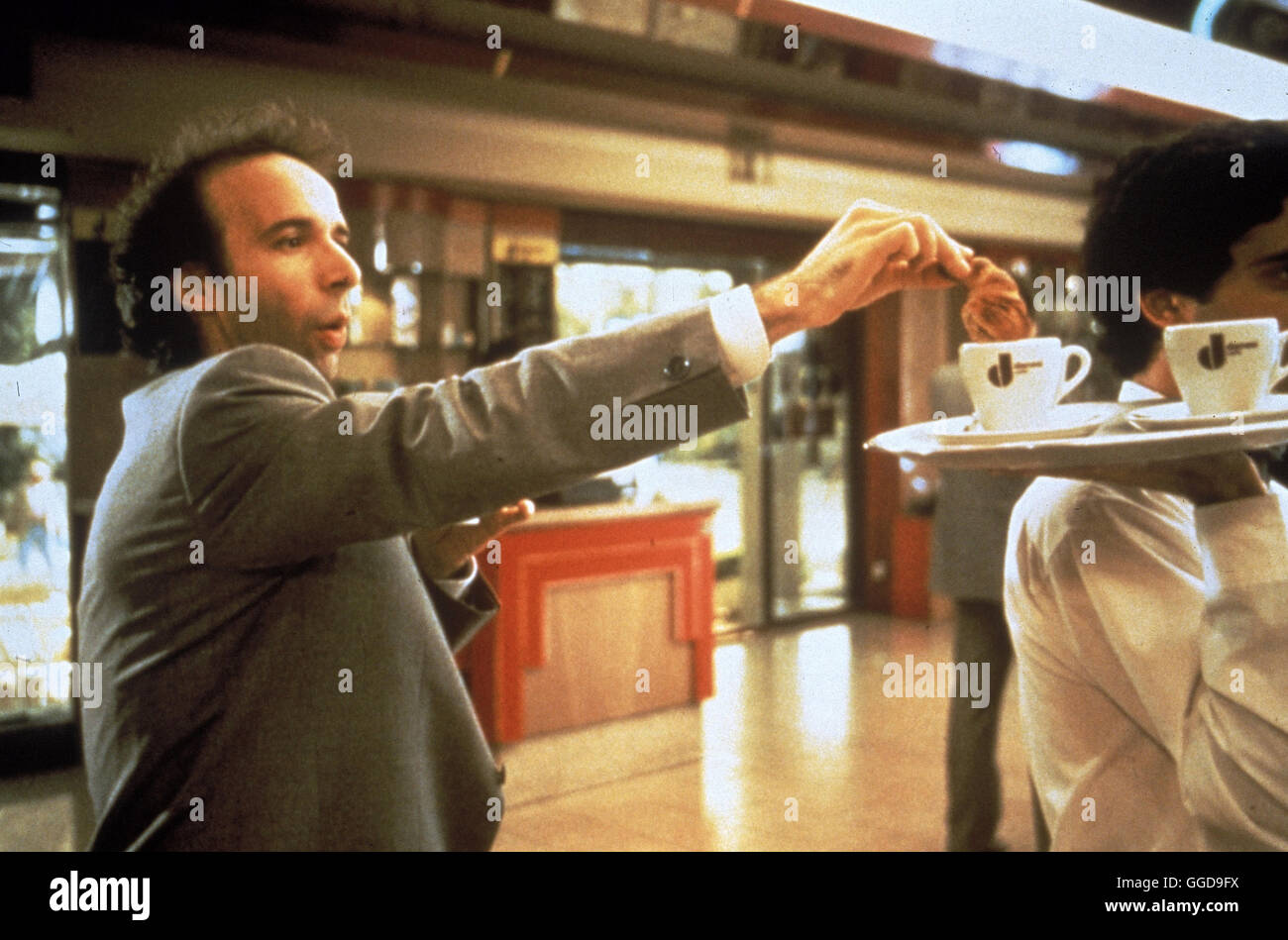 DAS MONSTER / Il monstro Ital./Frankr.1994 / Roberto Benigni als Loris aka. Il monstro Banque D'Images