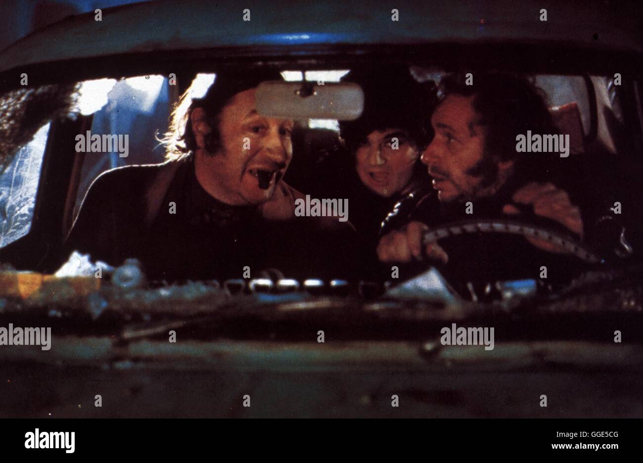 EINE WOLKE zwischen den ZÄHNEN / Un nuage entre les dents de Marco Pico 1974 / Malisard (Philippe Noiret) und Prevot (PIERRE RICHARD) treffen in Paris auf allerlei Silver skurile... Regie : Marco Pico aka. Un nuage entre les dents Banque D'Images