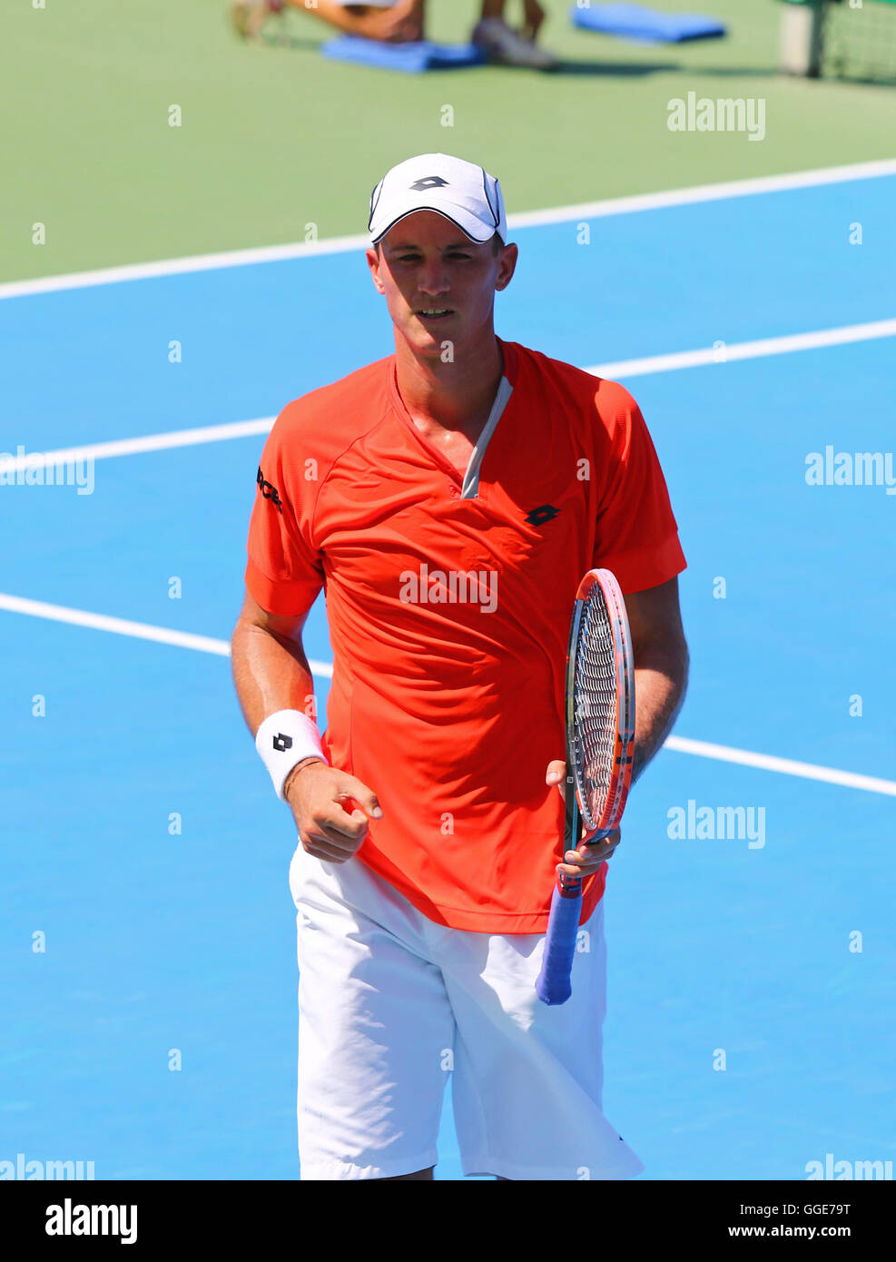 Kiev, UKRAINE - le 15 juillet 2016 : Dennis NOVAK de l'Autriche réagit au cours de BNP Paribas Davis Cup Europe/Afrique Zone Group I jeu contre Illya MARCHENKO de l'Ukraine à Campa Bucha Tennis Club à Kiev Banque D'Images