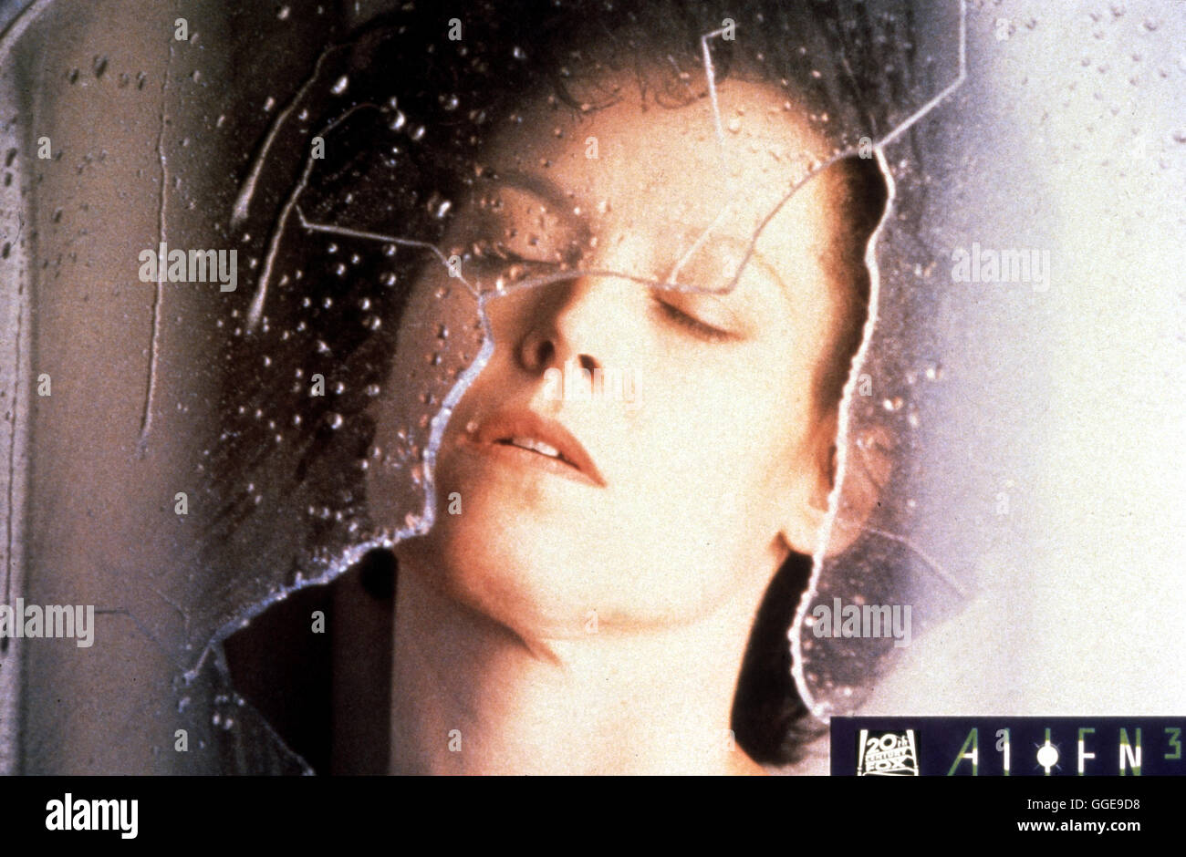 ALIEN 3 - DIE WIEDERGEBURT / USA 1992 / David Fincher Voir mit Ellen Ripley (Sigourney Weaver). Regie : David Fincher Banque D'Images