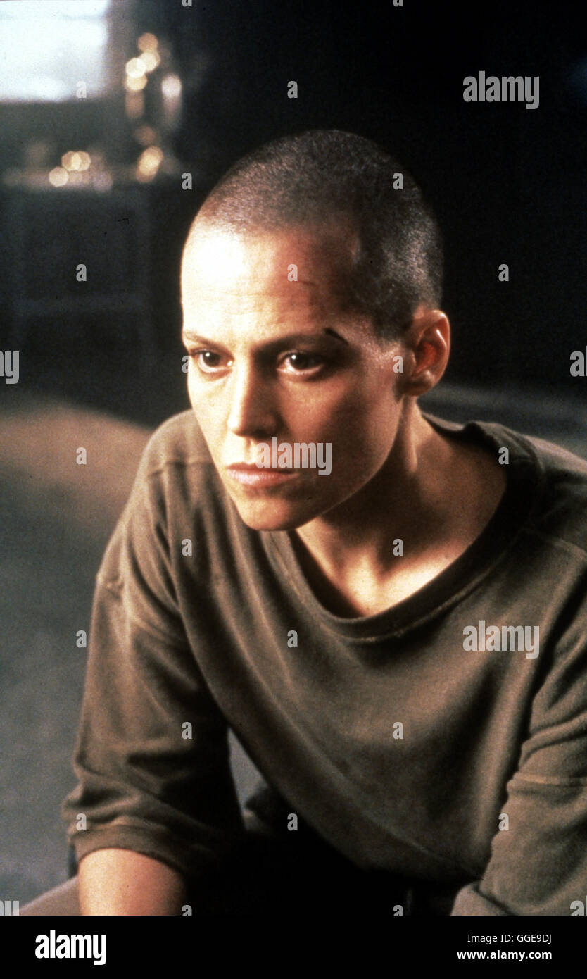 ALIEN 3 - DIE WIEDERGEBURT / USA 1992 / David Fincher Voir mit Ellen Ripley (Sigourney Weaver). Regie : David Fincher Banque D'Images