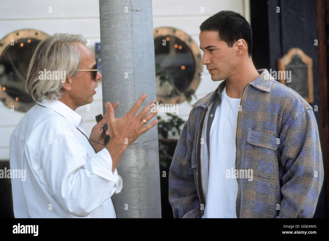 La vitesse / USA 1994 / jan de Bont JAN DE BONT (réalisateur) et Keanu REEVES (officier Jack Traven). Regie : Jan de Bont Banque D'Images