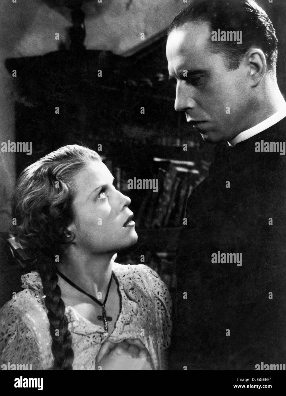 JUGEND / Deutschland 1938 / Veit Harlan KRISTINA SÖDERBAUM, Ännchen als WERNER HINZ als Kaplan von Schigorski Regie : Veit Harlan Banque D'Images