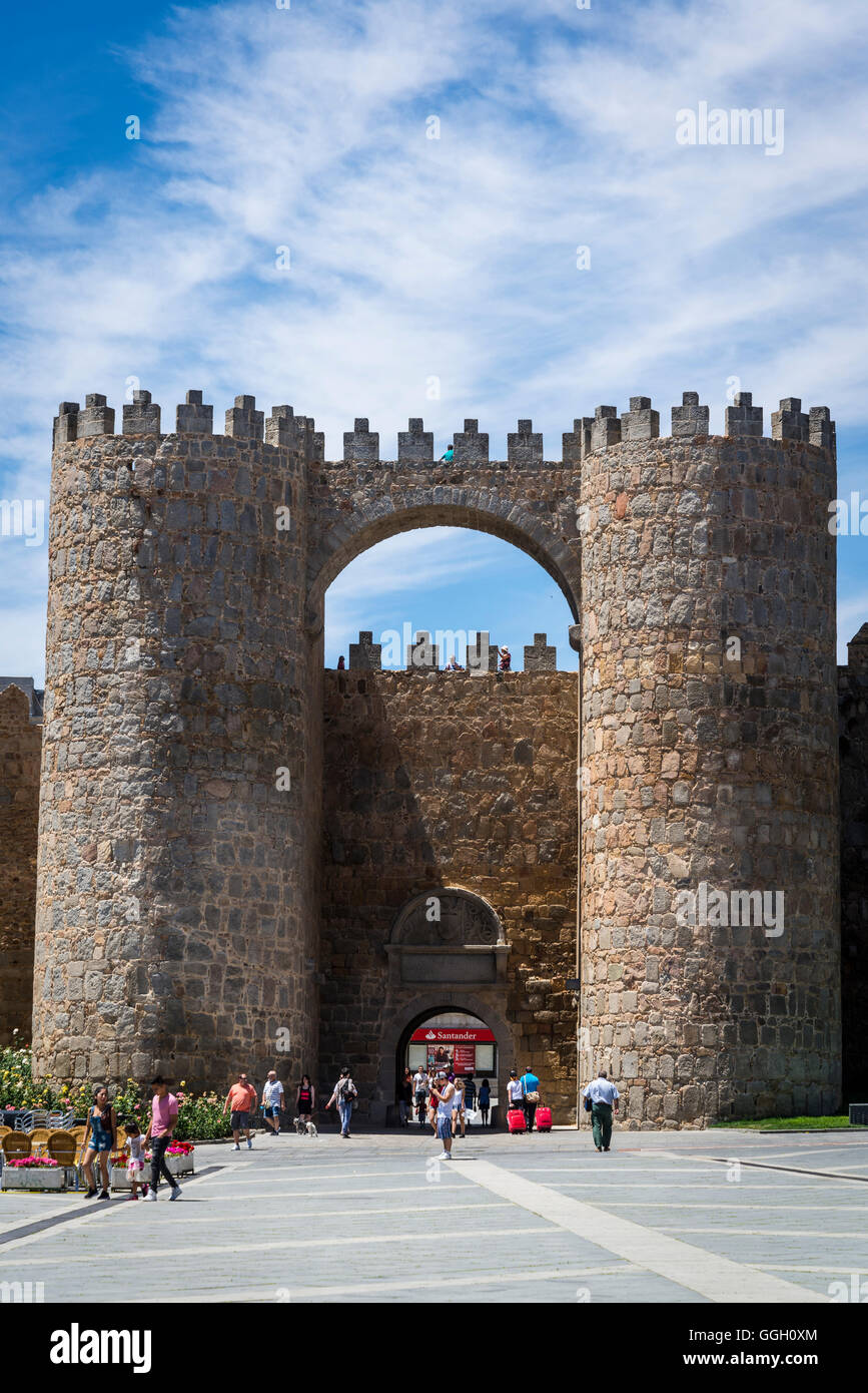 La porte de l'Alcazar, ville médiévale, d'Avila, Castille et Leon, Espagne Banque D'Images