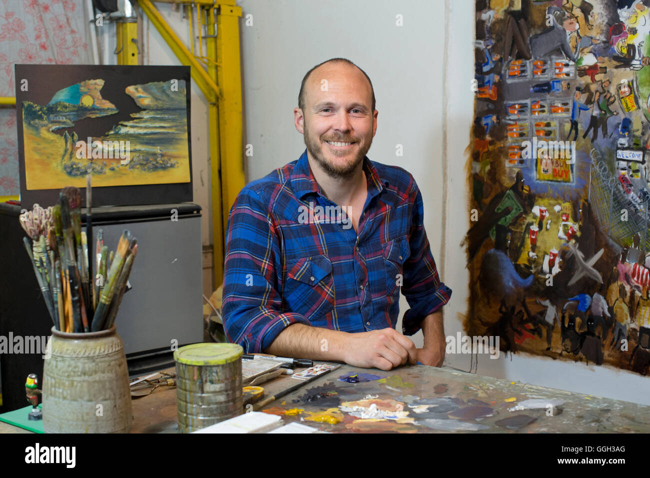 Jack Bangerter, artiste, pose pour portrait. Banque D'Images