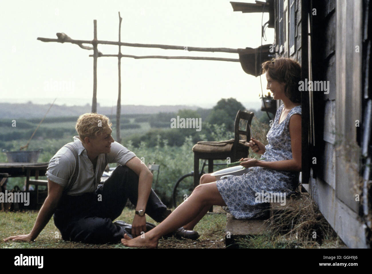 LETZTE RUNDE / dernière commande GO 2002 / Fred Schepisi Der junge Jack (JJ FEILD) und die junge Amy (Kelly Reilly) Régie : Fred Schepisi aka. Dernière commande Banque D'Images