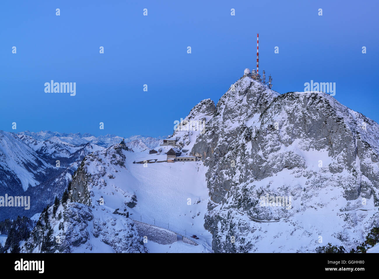 Station Météo de montagne et à l'observatoire, montagnes Wendelstein, Mangfall, Préalpes bavaroises, Haute-Bavière, Allemagne Banque D'Images