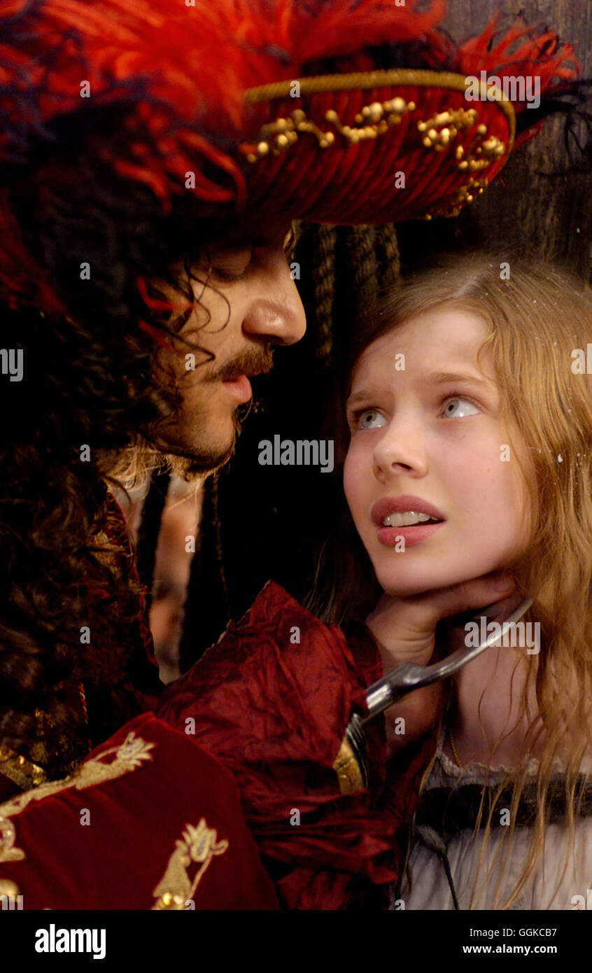 PETER PAN Peter Pan / USA 2003 / P.J. Hogan Le Capitaine Crochet (Jason Isaacs) und Wendy (RACHEL HURD-WOOD) Régie : P.J. Hogan aka. Peter Pan Banque D'Images