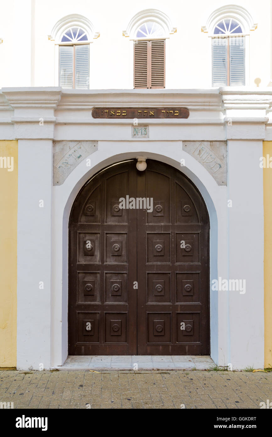 Porte à l'ancien Temple juif sur Curacao Banque D'Images