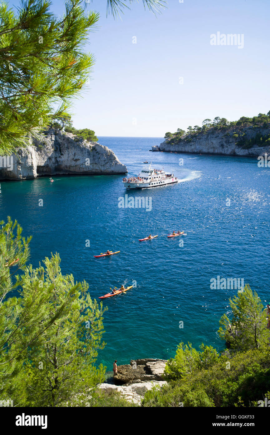 Kayak Dans La Calanque De Port Miou Banque d'image et photos Alamy