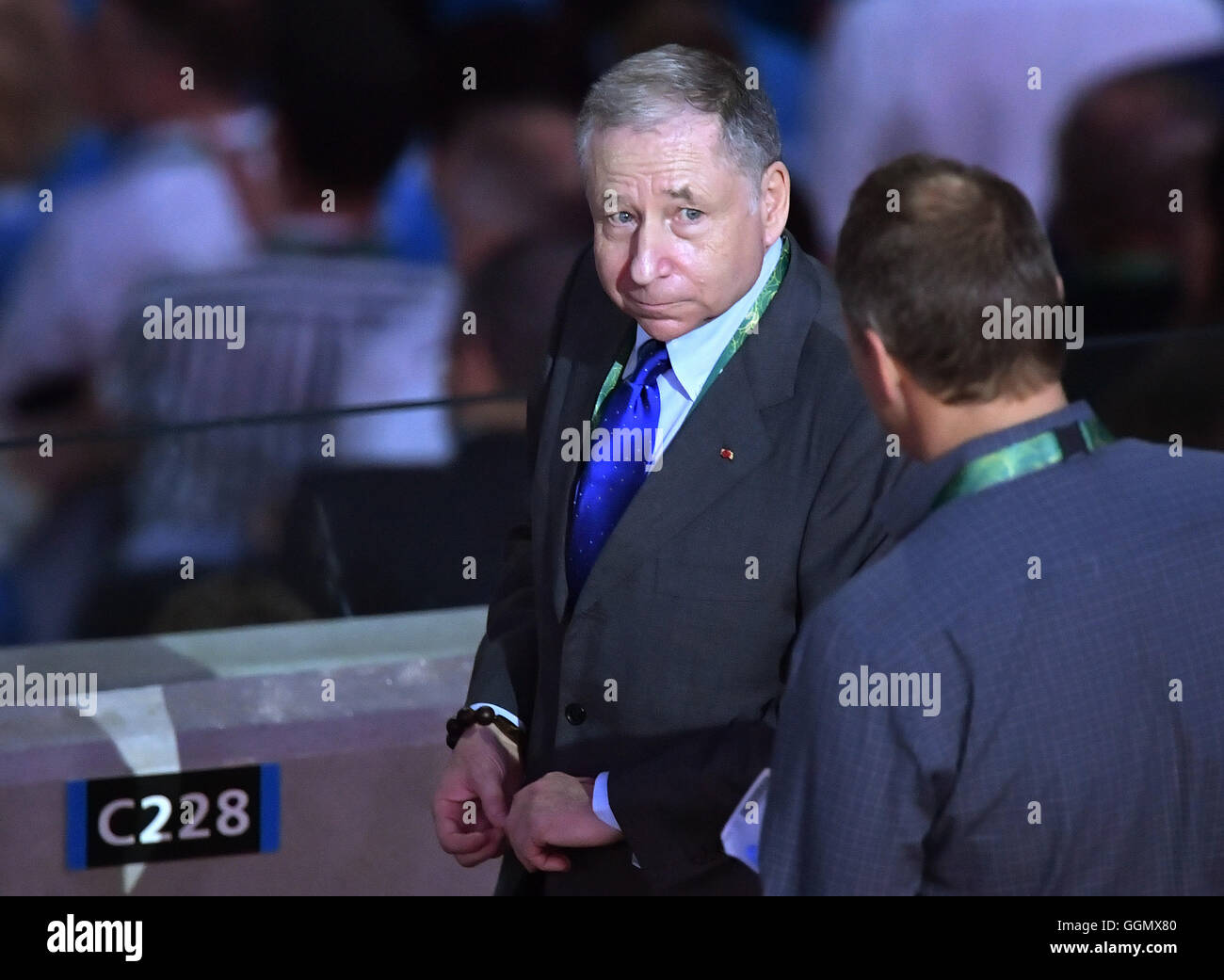 Rio de Janeiro, Brésil. 5 Août, 2016. Jean Todt, président de la Fédération Internationale Automobile (FIA), arrive avant la cérémonie d'ouverture des Jeux Olympiques de Rio 2016 au stade Maracana à Rio de Janeiro, Brésil, 5 août 2016. Photo : Lukas Schulze/dpa/Alamy Live News Banque D'Images