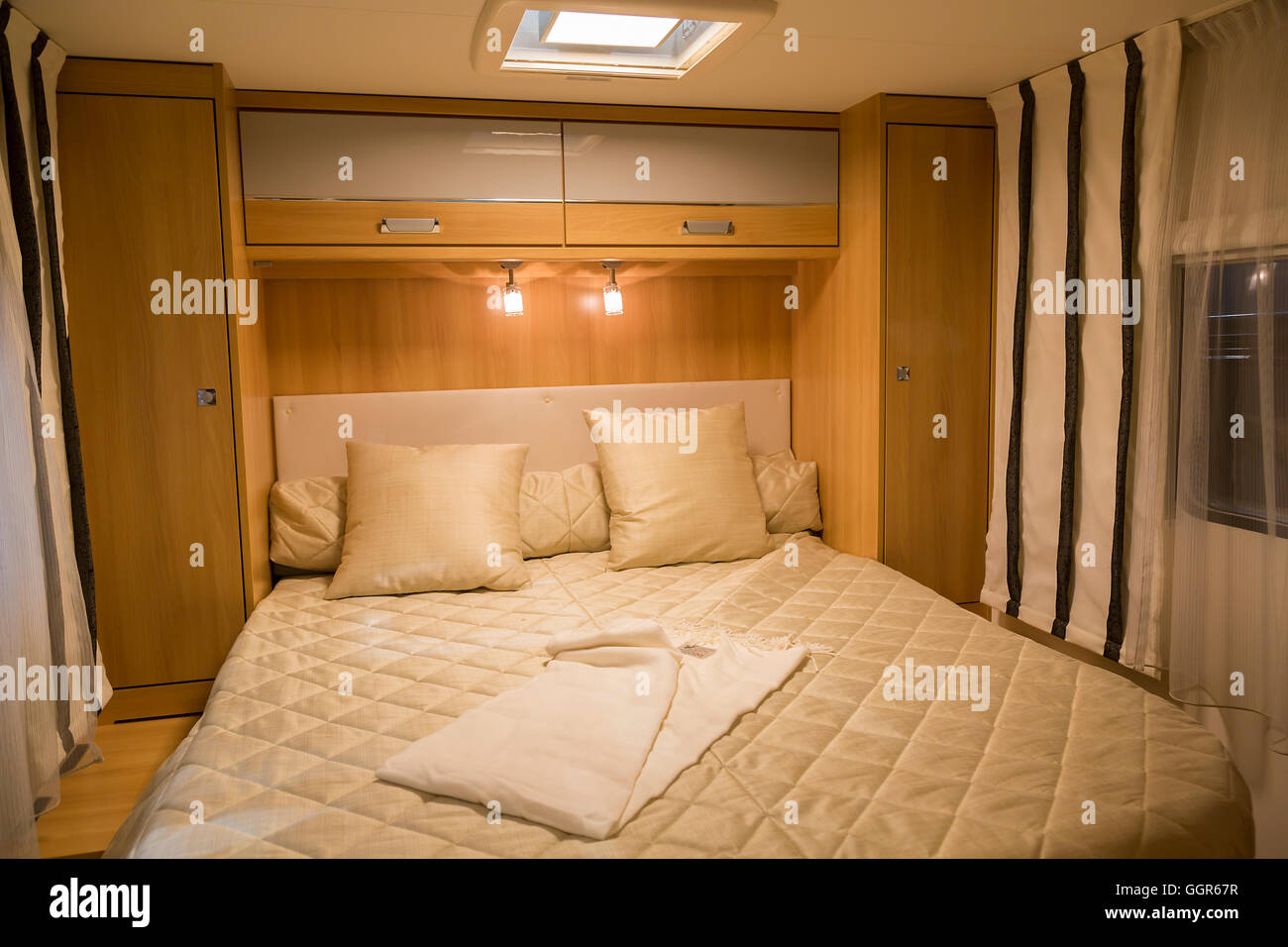 À l'intérieur de camping-moderne Banque D'Images