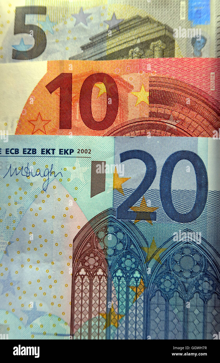 Cinq, dix et vingt euro notes Banque D'Images