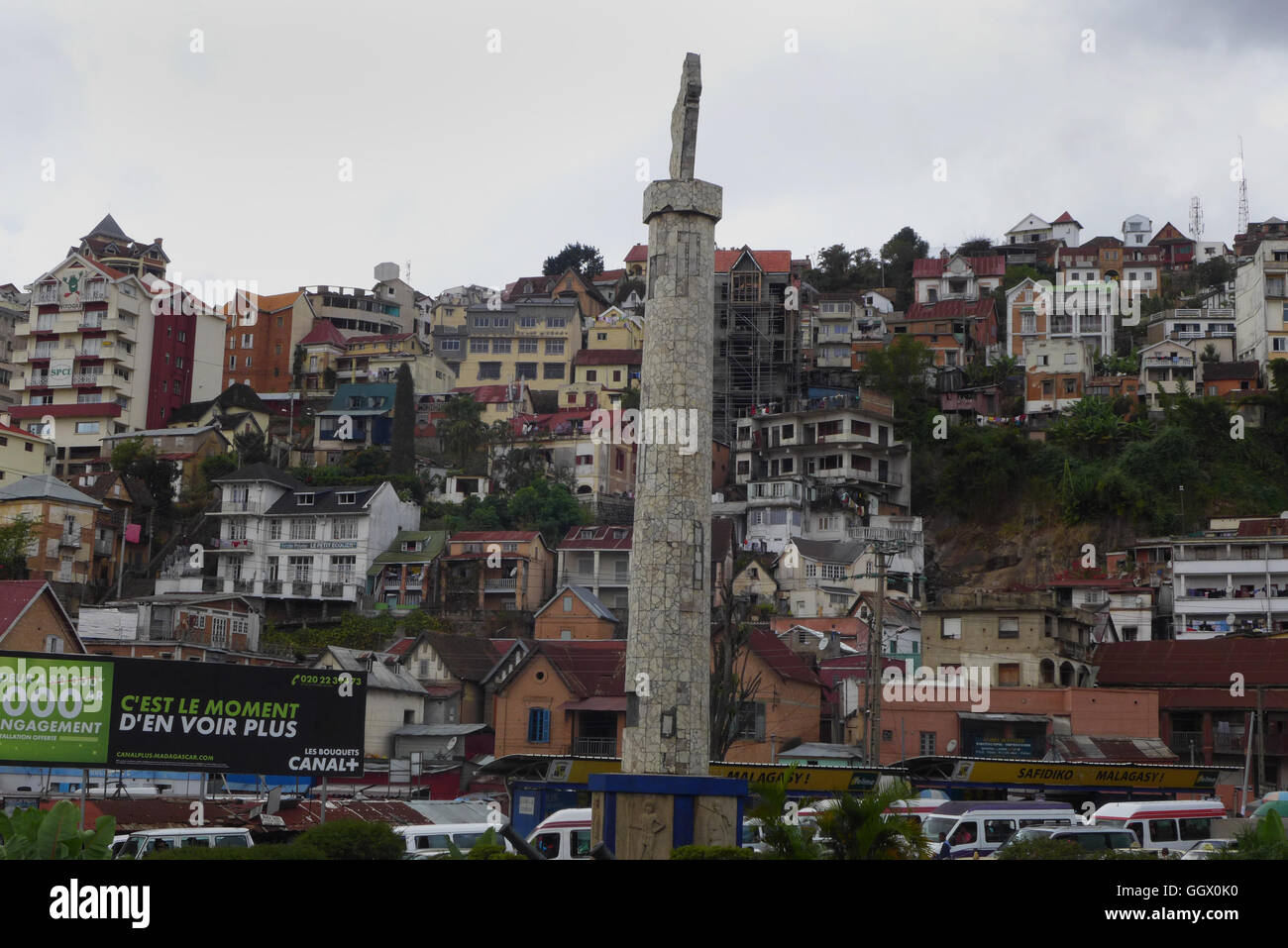 Le monument à la place MDRM Antananarivo commémorant le soulèvement de 1947 contre la colonisation française de Madagascar Banque D'Images