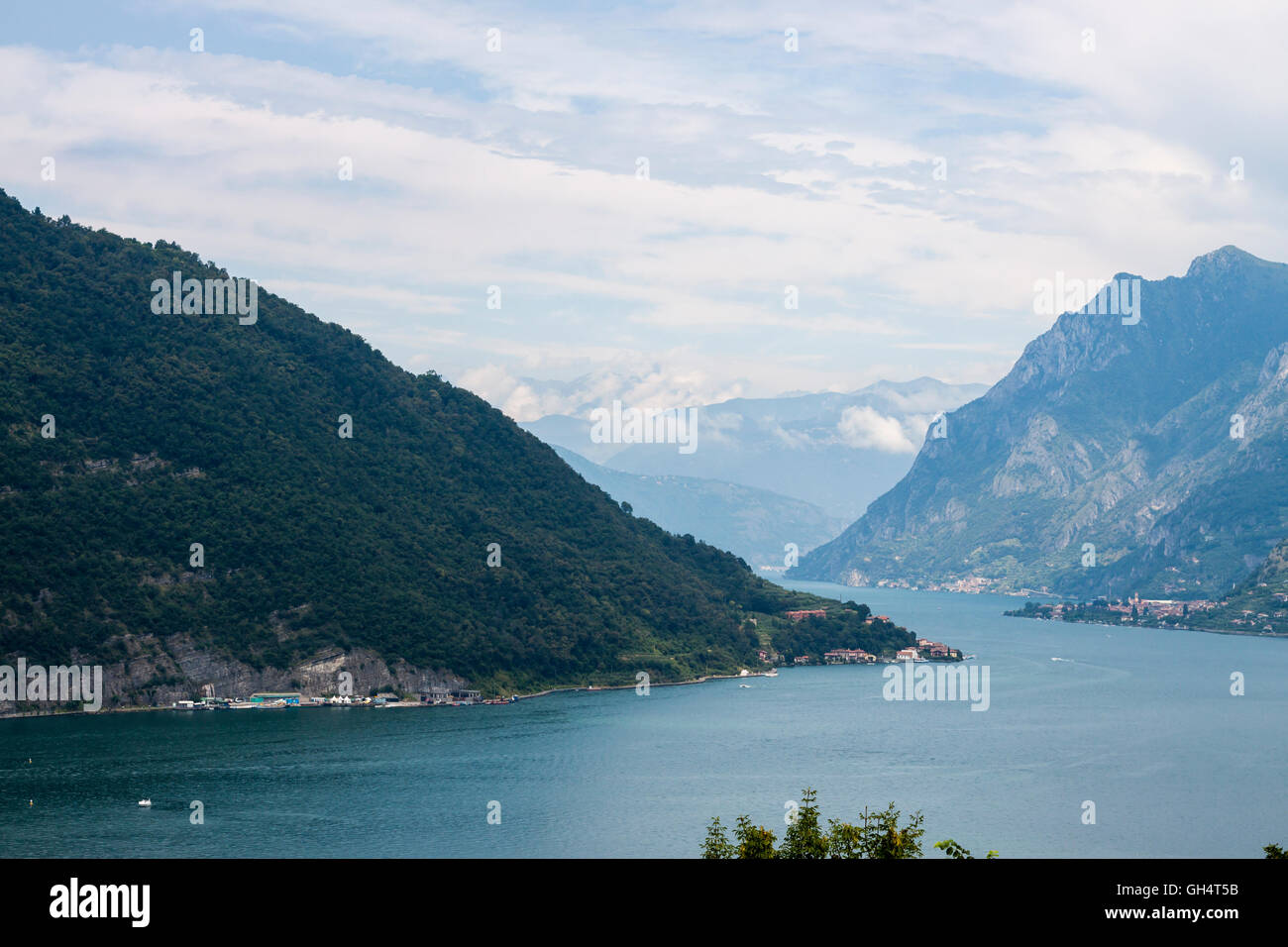 Paysage du lac. Iseo, Lombardie. Italie Banque D'Images