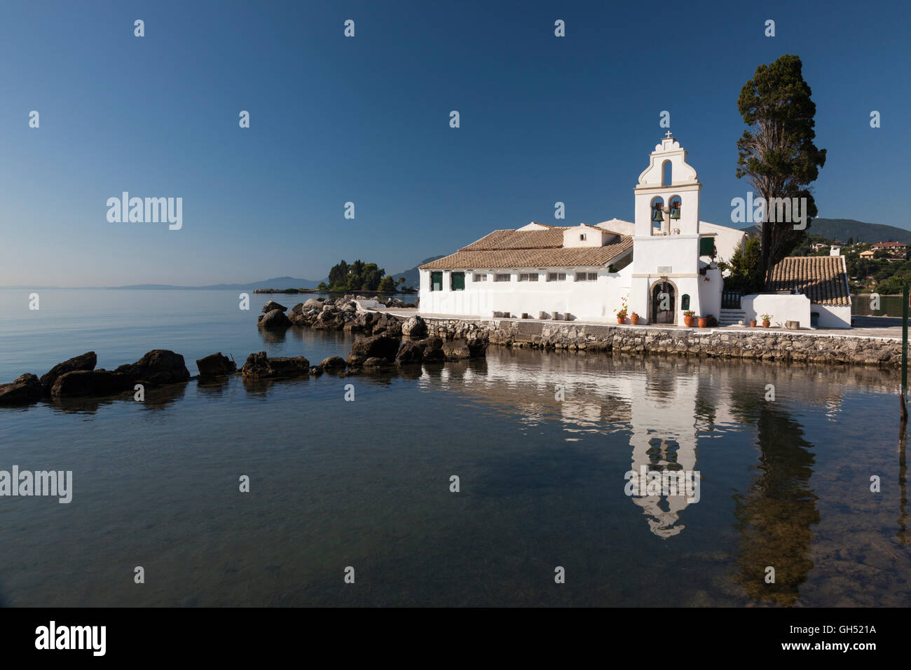 Gros plan du monastère Saint de Panagia Vlacherna, Kanoni, île Ionienne, Corfou, îles grecques, Grèce Banque D'Images