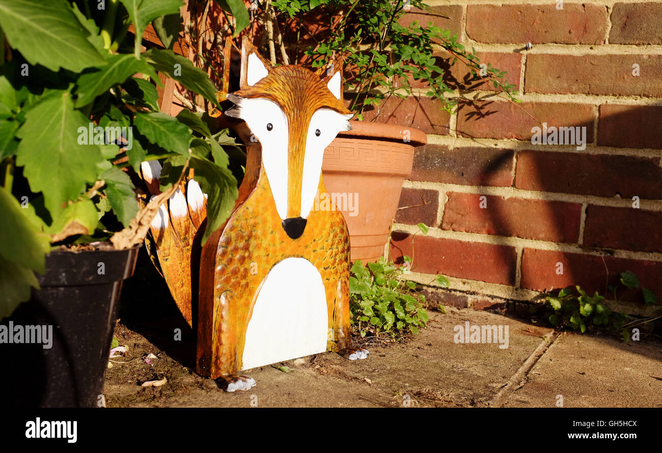 Ornement de jardin Metal fox UK Banque D'Images